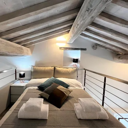 Kami-central Beautiful Over The Roofs * Siena