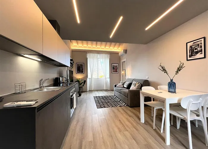 Apartment Kami-central Beautiful Over The Roofs