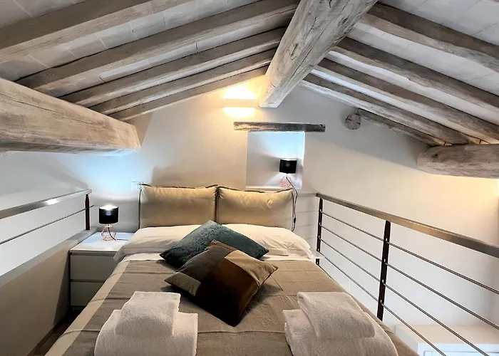 Kami-central Beautiful Over The Roofs * Siena