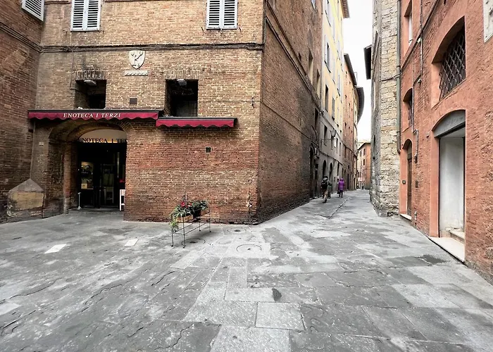 Kami-central Beautiful Over The Roofs Lejlighed Siena