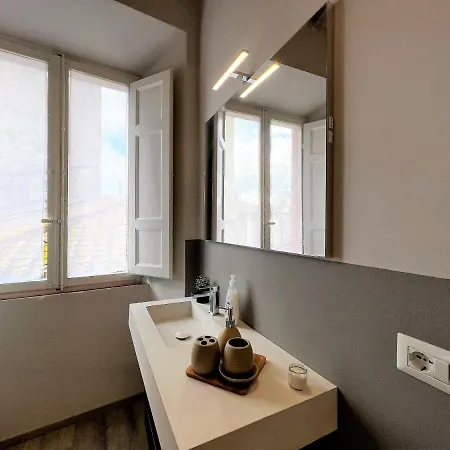 Kami-central Beautiful Over The Roofs Апартаменты *